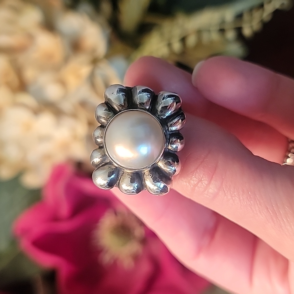 Diane Malouf Pearl Ring
